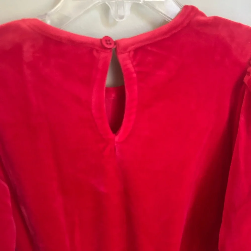NWT Hanna Andersson red velour jumpsuit. Size 3T. Elastic waist, short sleeves.